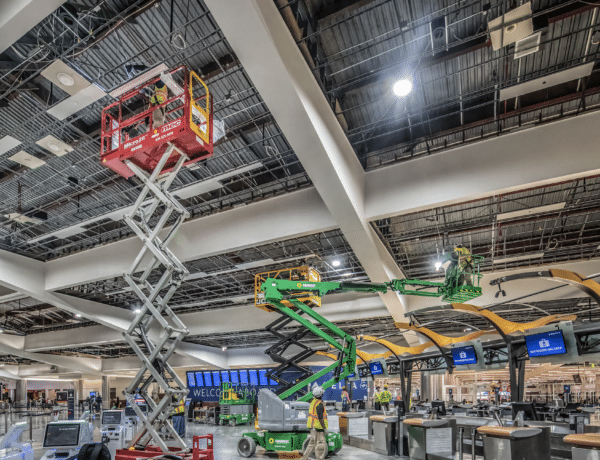 interior image of scissor lifts at delta ticketing counter in hartsfield-jackson atlanta international airport