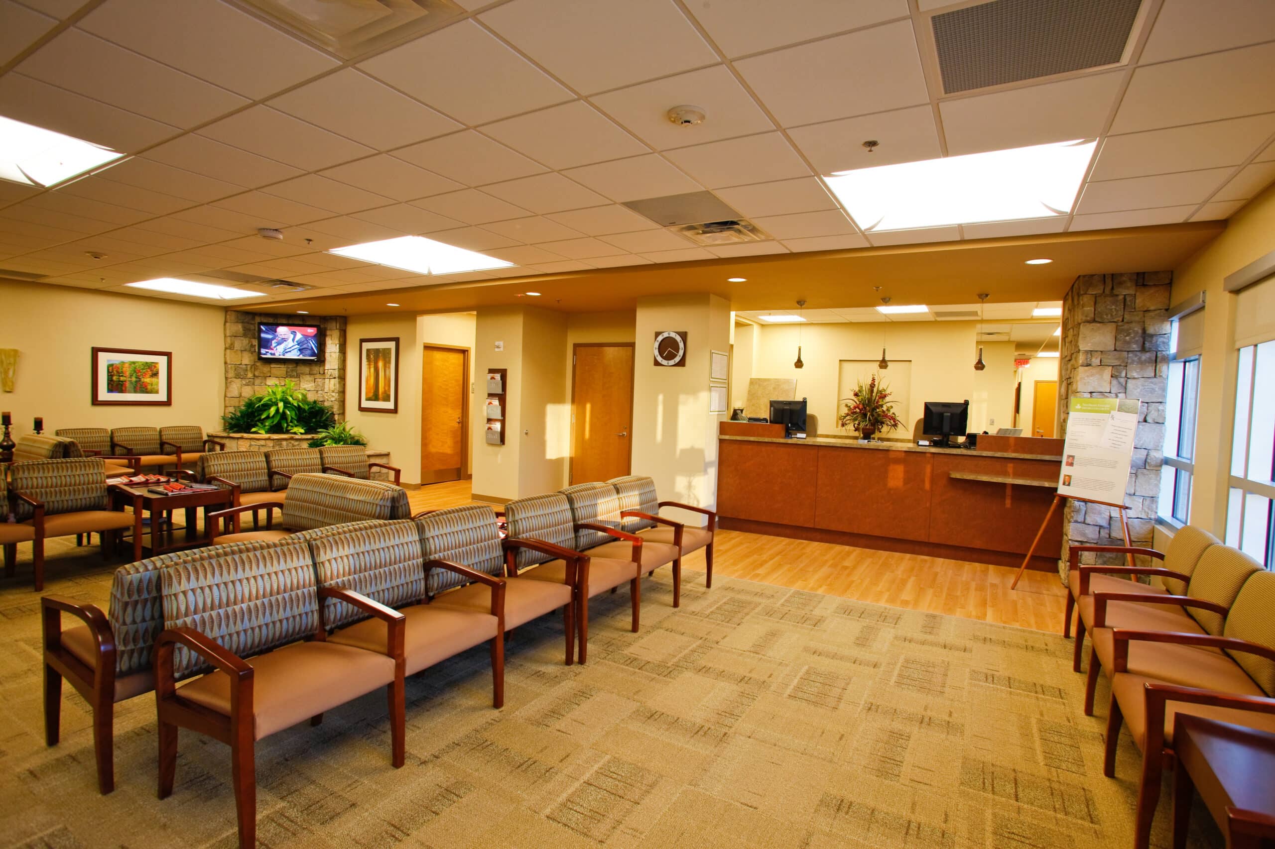interior image of the lobby in north georgia health system medical park 1 imaging center
