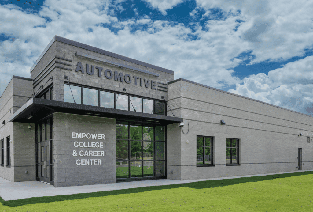 EmpowerAutoLab_exterior